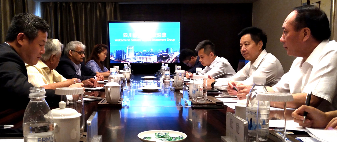 集团党委副书记、副董事长、总经理杨川会见印度靛蓝集团执行董事卡皮尔·巴蒂亚先生一行